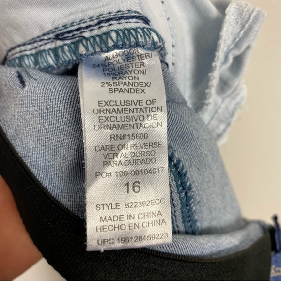 Democracy Women's Ab Solution Straight Leg Jean Sz 16 - Picture 11 of 11